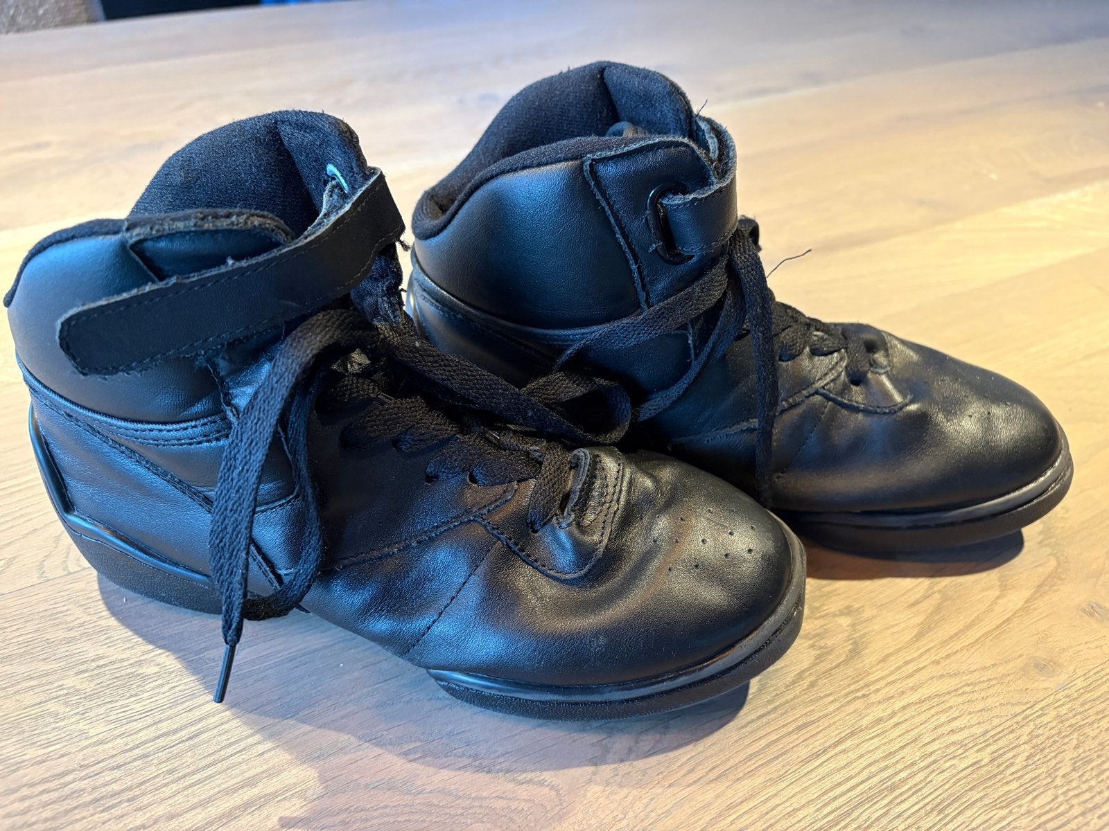 Nette zwarte dansschoenen - Papillon - Maat 36, Ophalen of Verzenden, Gebruikt, Schoenen