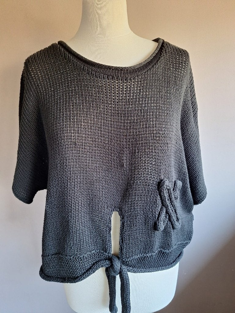Leuke korte zwarte stretch trui, one size, Ophalen of Verzenden, Gedragen, Zwart
