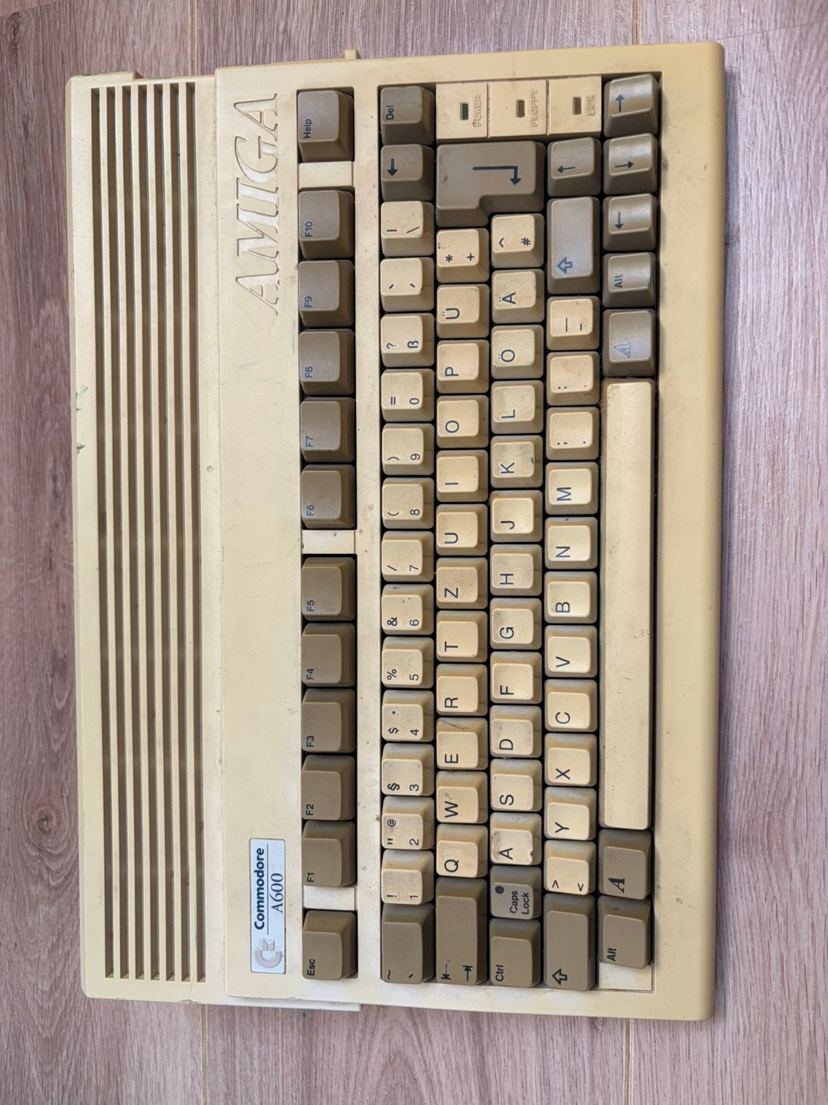 Orginele Amiga 600 + extra diskdrive, Computers en Software, Vintage Computers, Verzenden