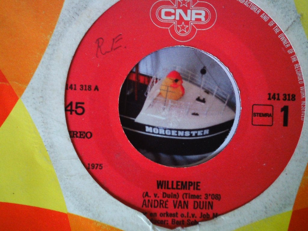 andre van duin - willempie 18a, 7 inch, Ophalen of Verzenden, Zo goed als nieuw, Beschermende buitenhoes
