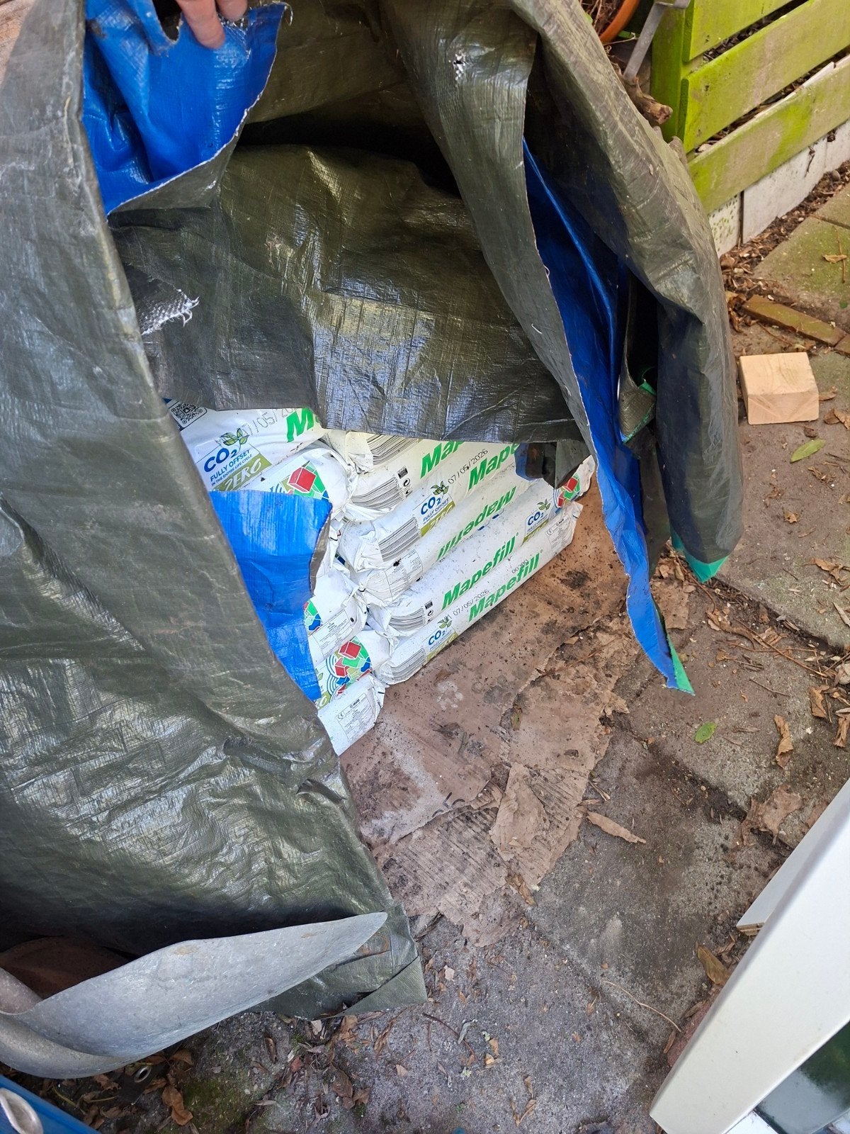 13 zakken Mapefill Zero gietmortel 25kg, Ophalen, Nieuw