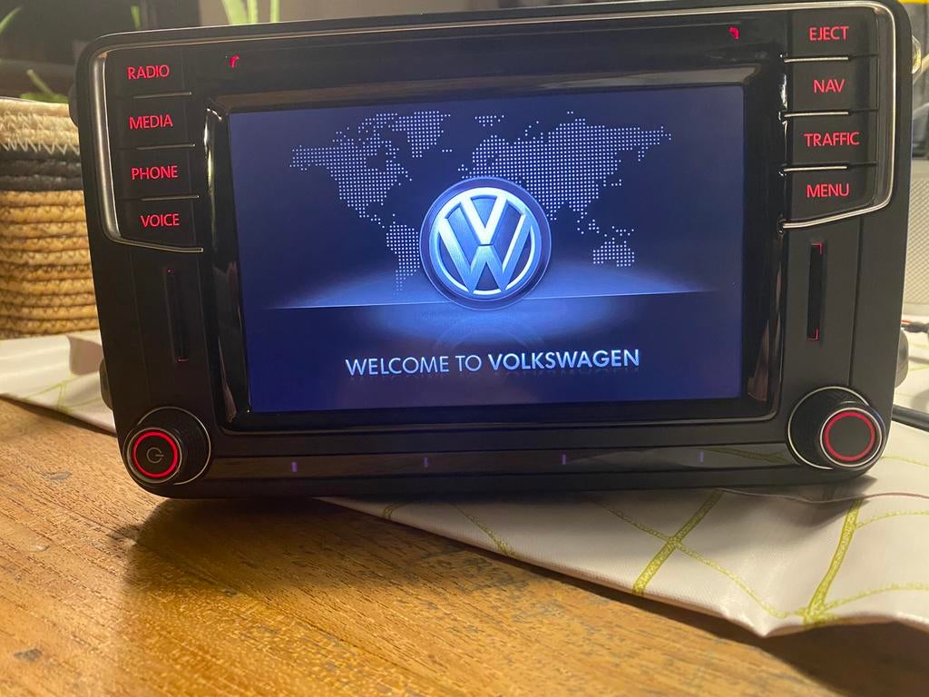Update en Reparatie Discover Media PQ, Auto diversen, Autoradio's, Ophalen, Zo goed als nieuw