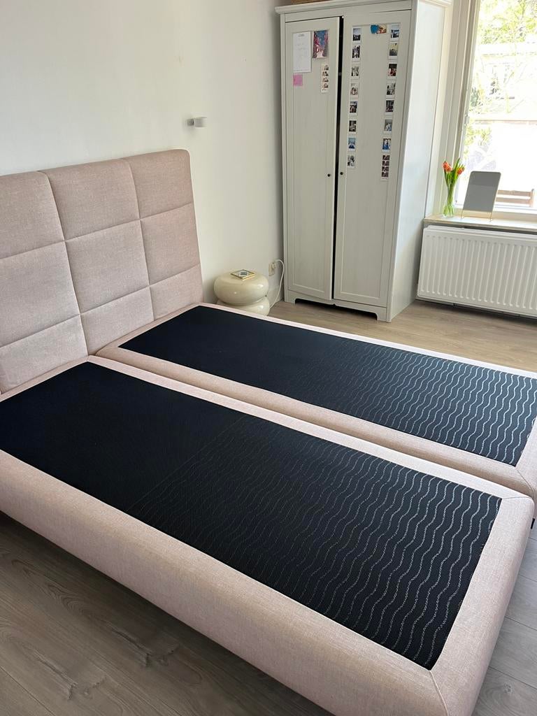 Boxspring Karlsson - Zo goed als nieuw, Ophalen, Beige, Tweepersoons, Zo goed als nieuw
