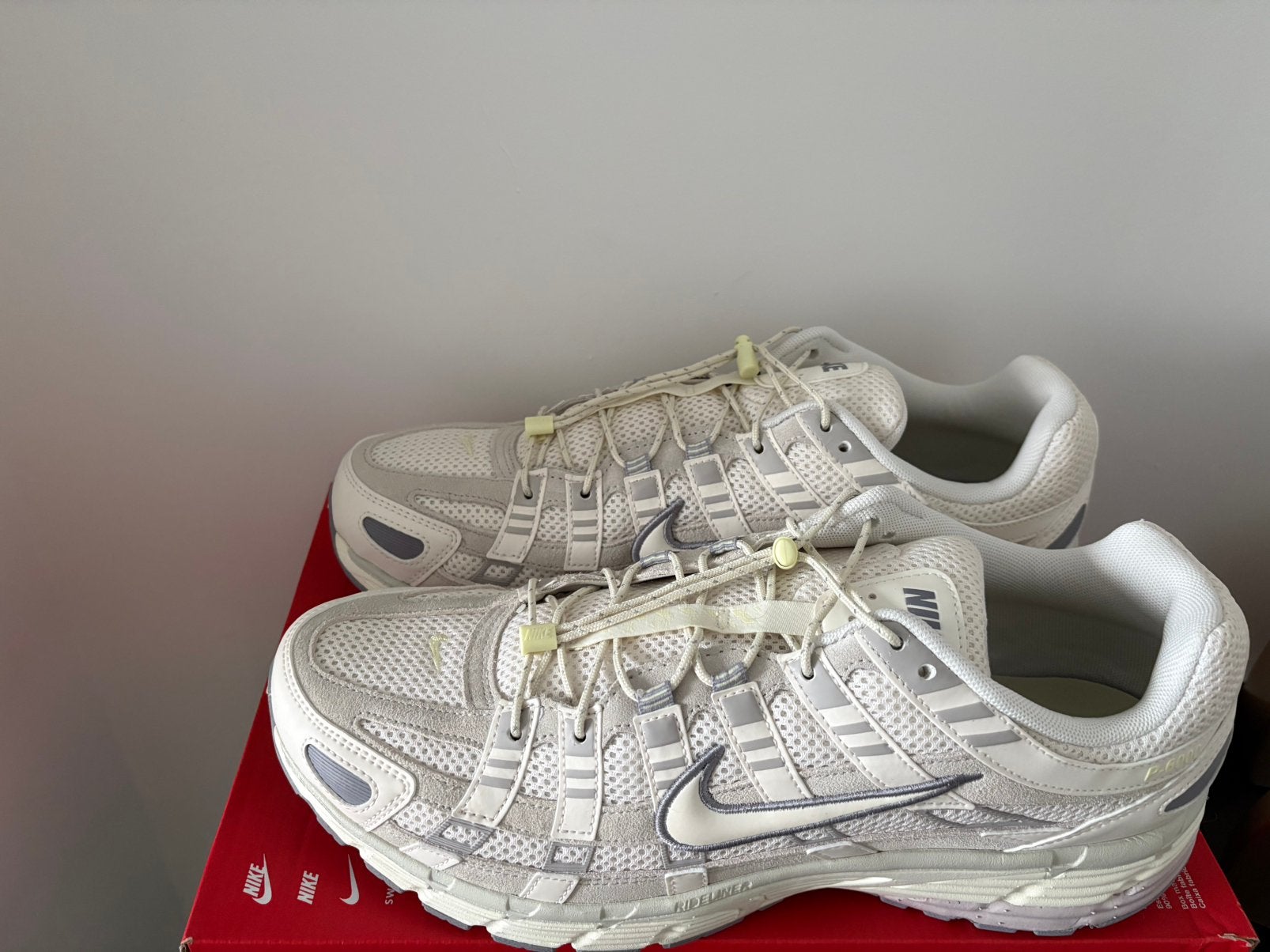 Nike P6000 PRM maat 47 nieuw, Kleding | Heren, Ophalen of Verzenden, Nieuw, Sneakers of Gympen