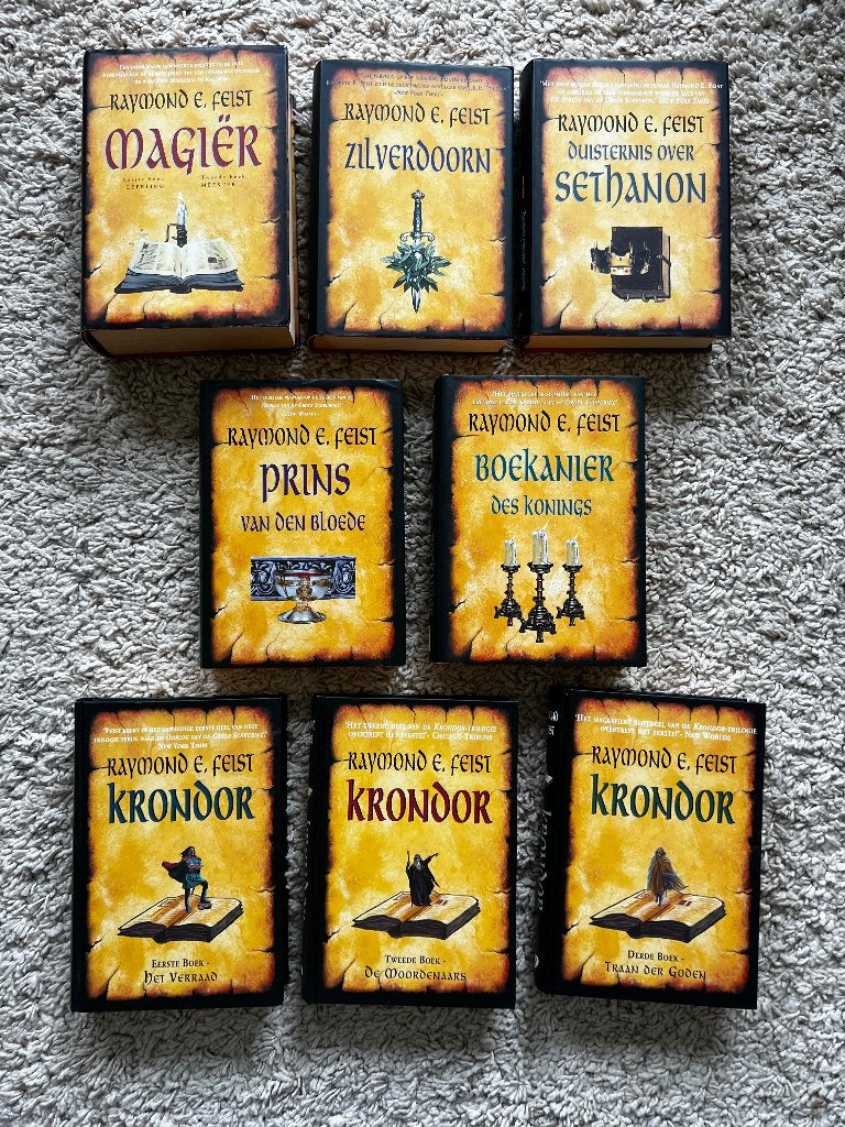 Raymond E. Feist - 5x Oorlog vd grote scheuring, 3x Krondor, Ophalen of Verzenden, Gelezen, Raymond E. Feist