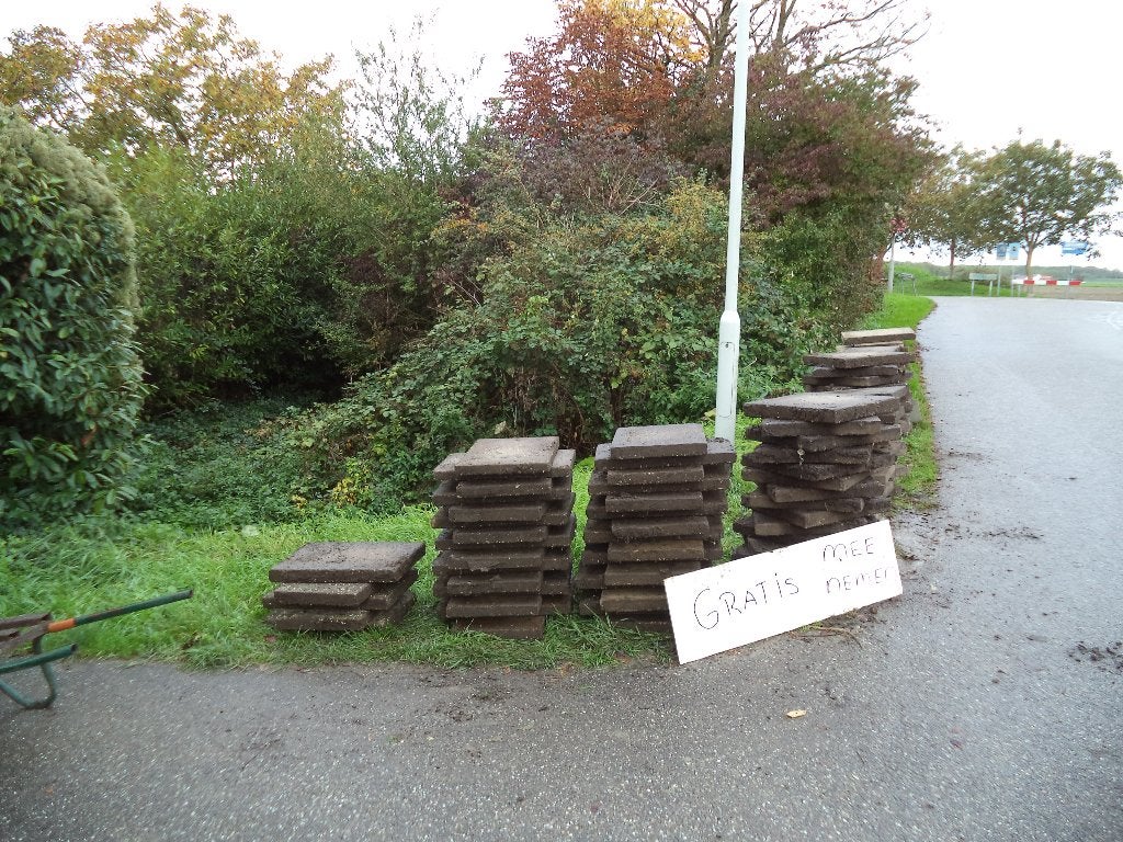 Gratis tegels, Ophalen, Gebruikt, 10 m² of meer, Beton