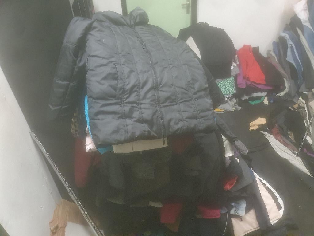 Grote partijen jassen, Ophalen, Gedragen, Overige maten, Overige kleuren