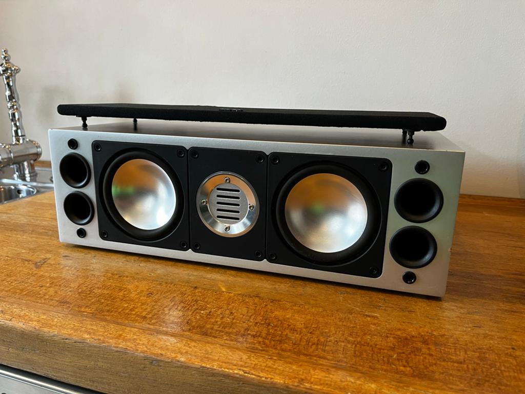 ELAC Center 203 JET Center Speaker - Zilver/Zwart, Audio, Tv en Foto, Luidsprekers, Zo goed als nieuw, 120 watt of meer, Center speaker