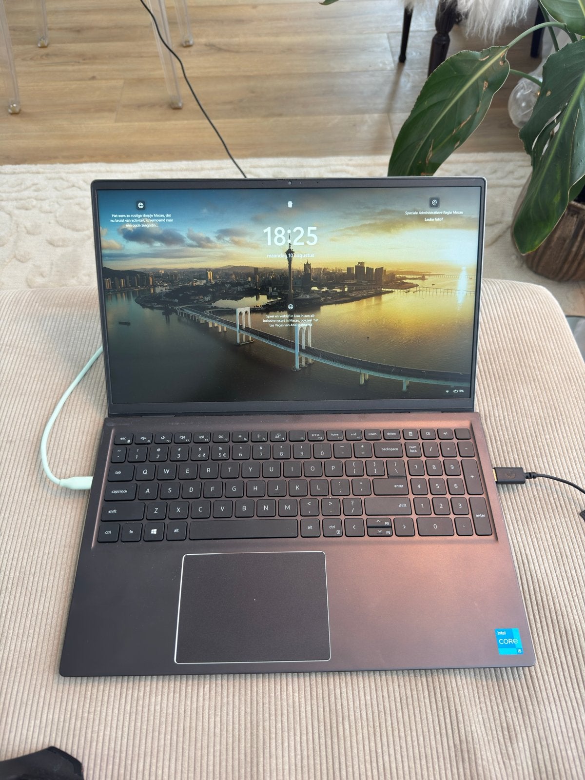 Dell Vostro 15 5510 i5 Laptop (250GB), 2 tot 3 Ghz, Ophalen of Verzenden, Zo goed als nieuw, SSD