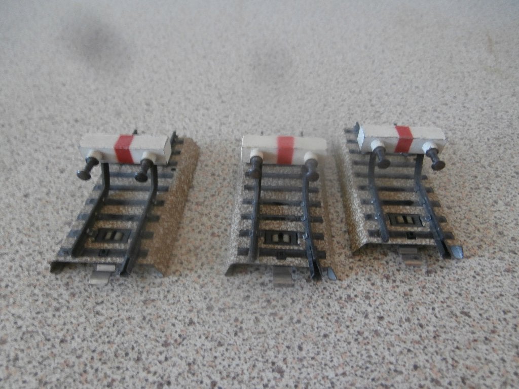 Marklin M rail stootblokken 3x, Wisselstroom, Gebruikt, Rails, Ophalen of Verzenden
