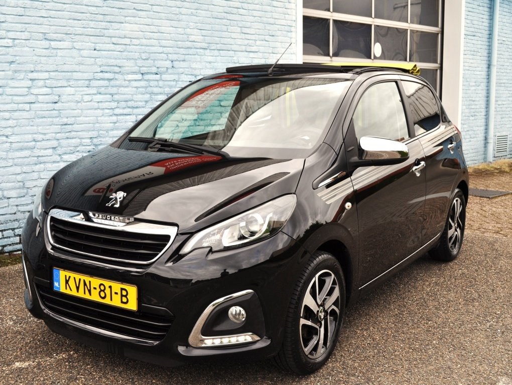 Peugeot 108 1.0 Allure TOP schd. act nav crc (bj 2018), Voorwielaandrijving, 12 maanden, Stof, Gebruikt