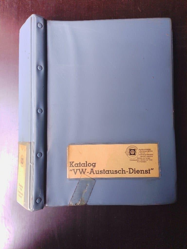 Unieke Zeer Zeldzame Oude V.A.G Dealer Onderdelenkatalogus, Ophalen of Verzenden, Gelezen, Volkswagen
