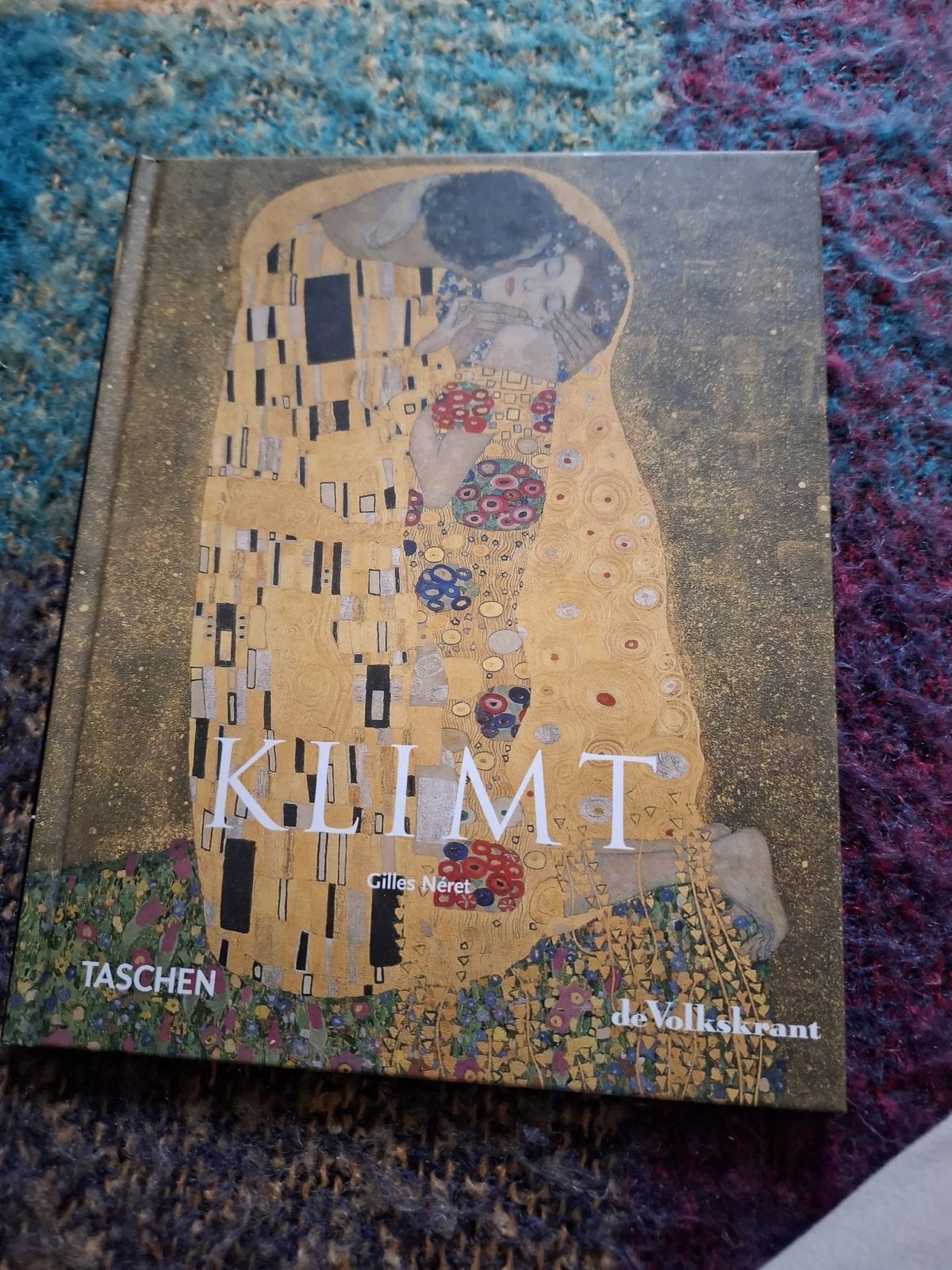 Klimt - Gilles Néret (Taschen/de Volkskrant), Ophalen of Verzenden, Zo goed als nieuw, Schilder- en Tekenkunst