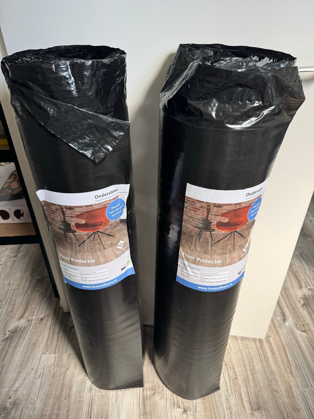 Nieuwe ondervloer Floor Protector 25m² - Geluidsreducerend, Ophalen, Zwart, Overige typen, Nieuw