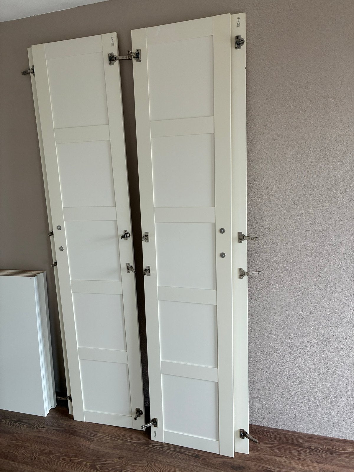 Witte kastdeuren met scharnieren - Zo goed als nieuw, Ophalen, 200 cm of meer, 50 tot 100 cm, Zo goed als nieuw