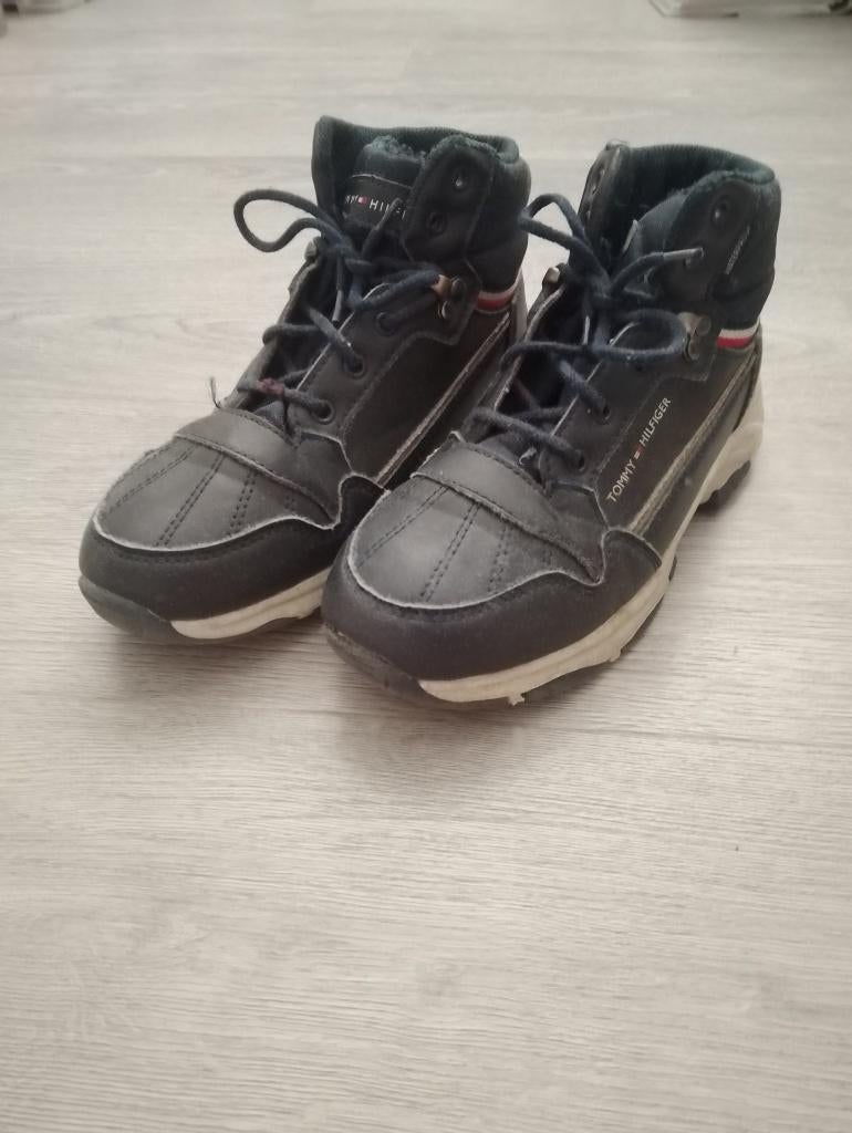 Tommy Hilfiger / gebruikte jongens schoenen ( 36 ), Gebruikt, Schoenen, Ophalen of Verzenden, Tommy Hilfiger