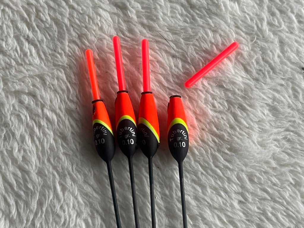 adv 53 / NIEUW set 4 inline dobbers TUBERTINI 0,10gr, Ophalen of Verzenden, Nieuw, Dobber of Lood