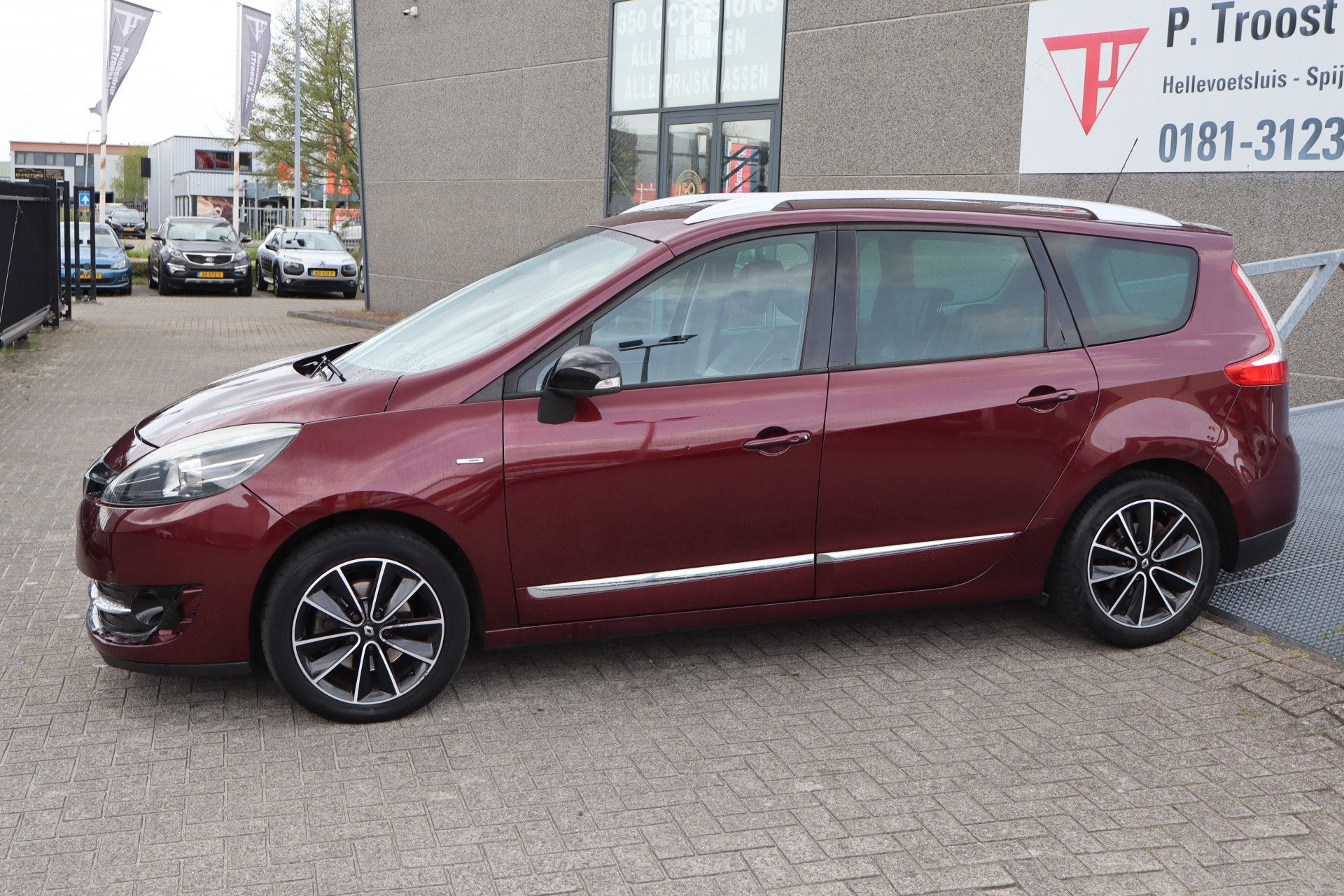 Renault Grand Scénic 1.2 TCe Bose MEENEEMPRIJS/HANDELSPRIJS, Auto's, Voorwielaandrijving, Euro 5, Stof, Gebruikt