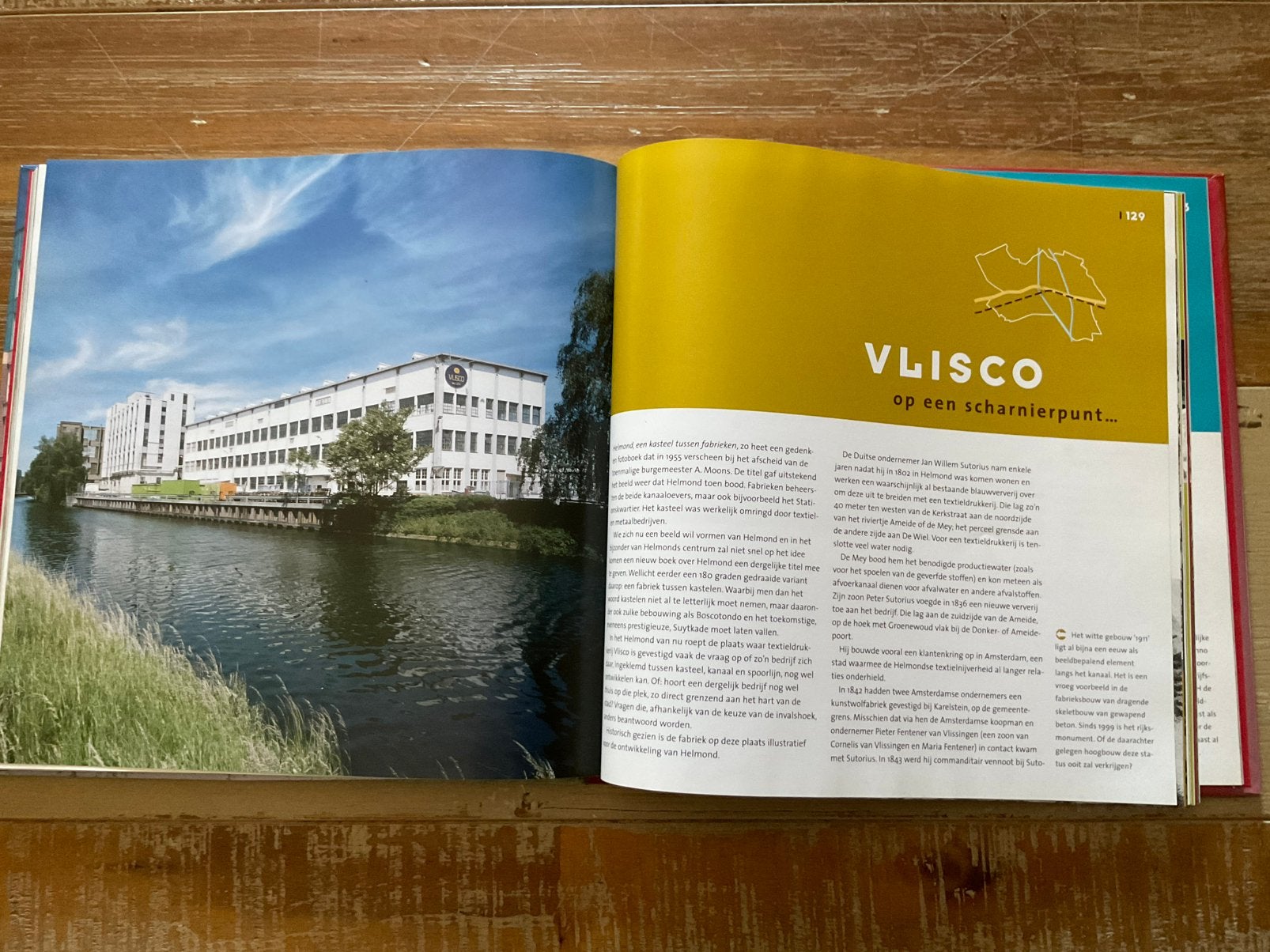 Helmond - Architectuurboek, Verzenden, Zo goed als nieuw, Architectuur algemeen