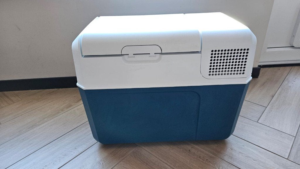 Te huur: Mobicool MCF40 compressor koelbox, Caravans en Kamperen, Koelboxen, Nieuw, Koelbox, Compressor, Ophalen
