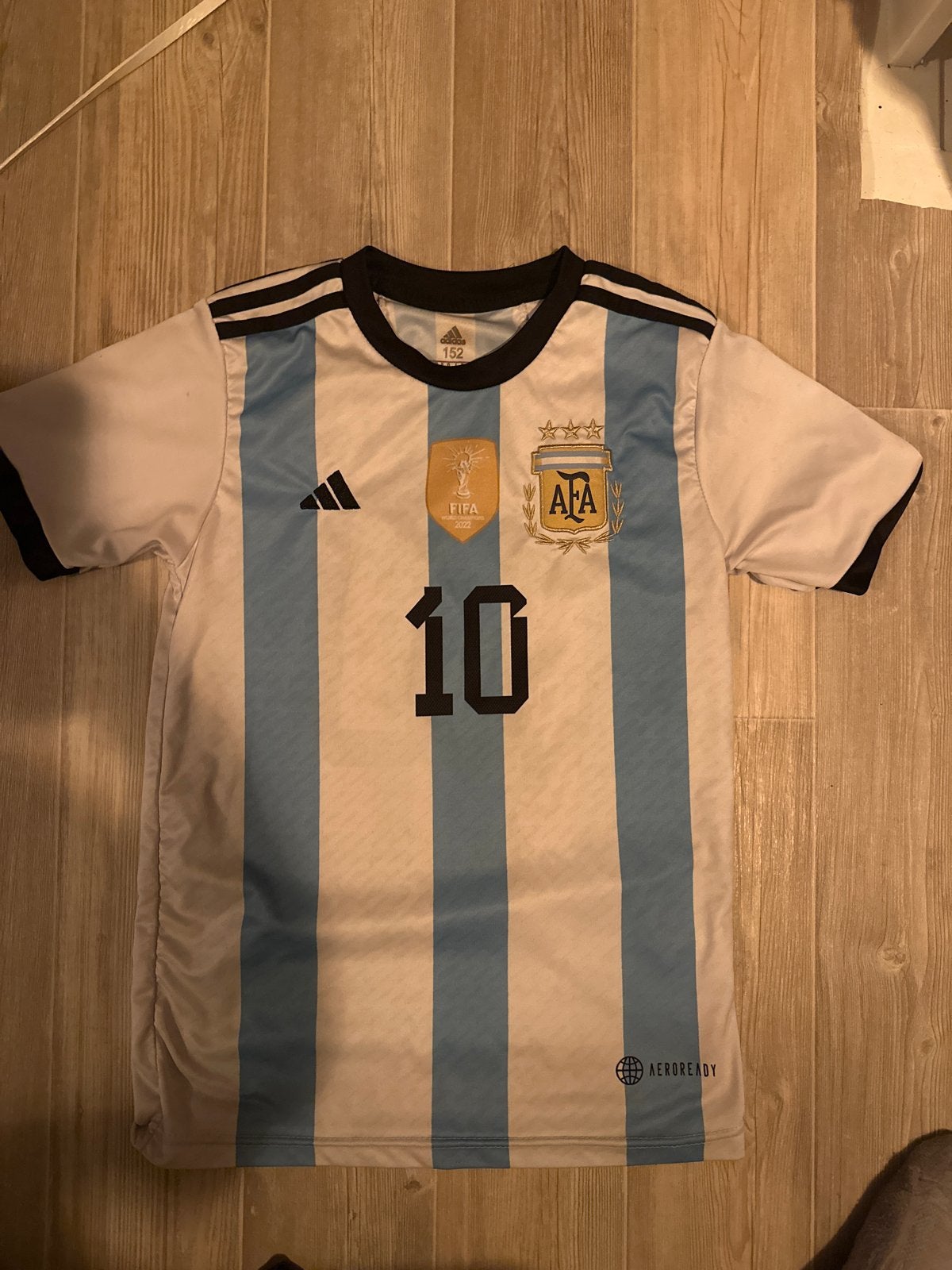 Voetbalshirts:  Messi,  Bellingham, Ronaldo, Maat XS of kleiner, Ophalen, Gebruikt, Shirt
