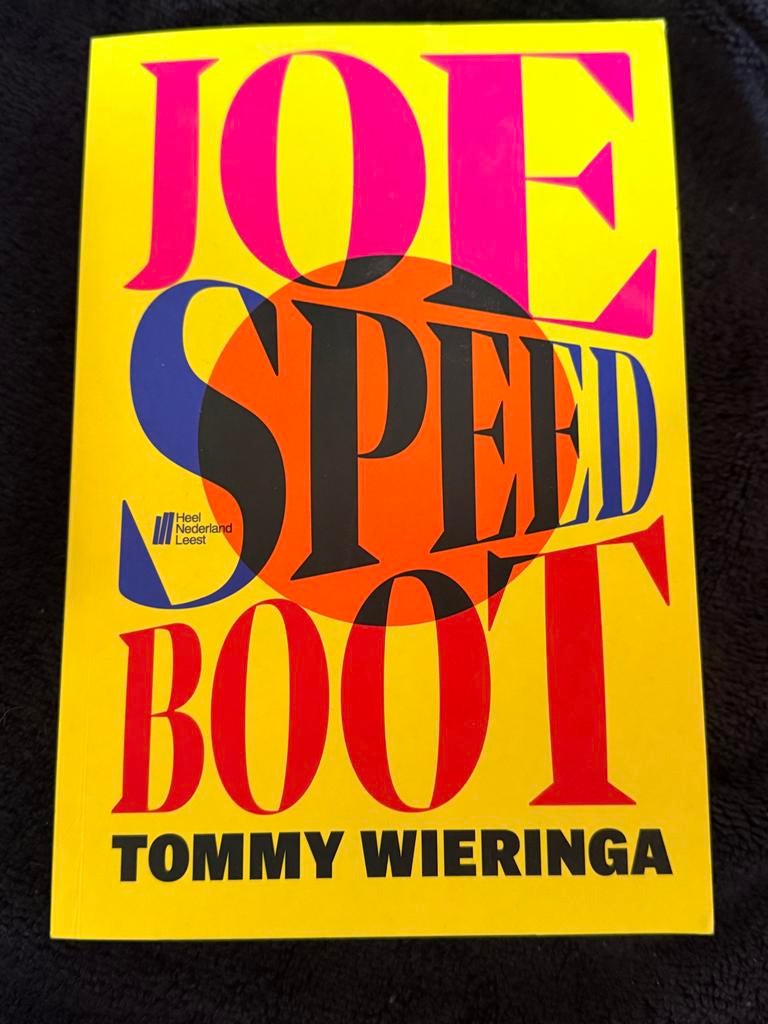 Joe Speedboot - Tommy Wieringa (Heel Nederland Leest), Ophalen of Verzenden, Nieuw, Nederland