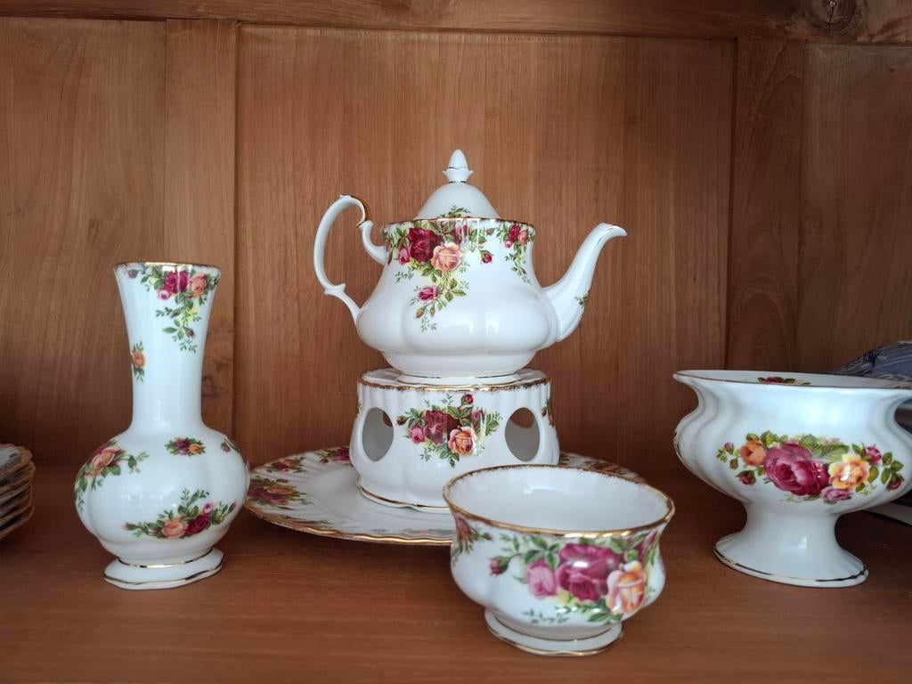 Royal Albert servies, Ophalen, Overige typen, Zo goed als nieuw, Overige stijlen