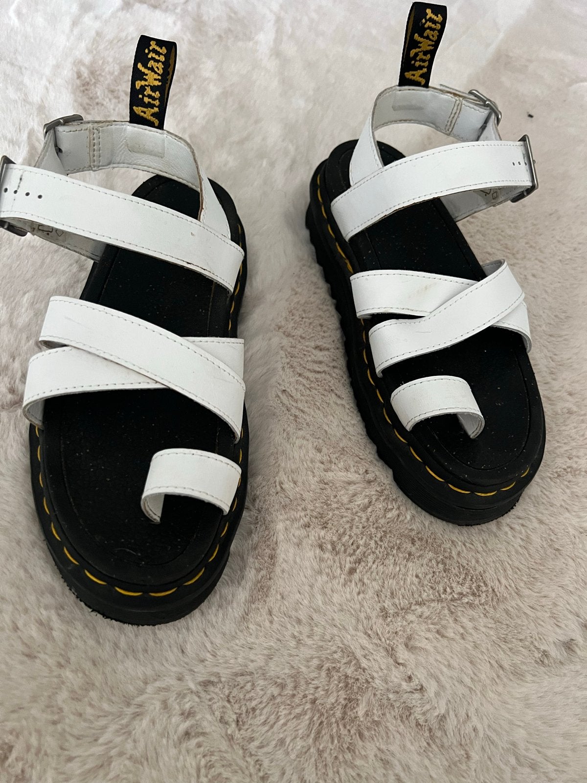 DR Martens sandalen maat 37, Ophalen, Gedragen, Wit, Sandalen of Muiltjes