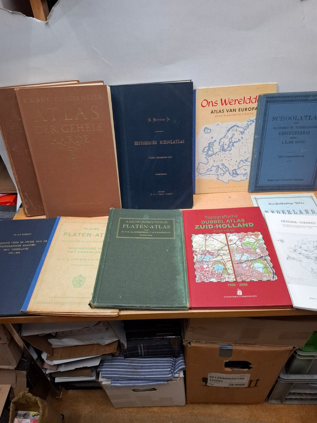 11 stuks Diverse collectie historische atlassen en kaarten, Boeken, Atlassen en Landkaarten, Gelezen, Overige atlassen, Ophalen of Verzenden