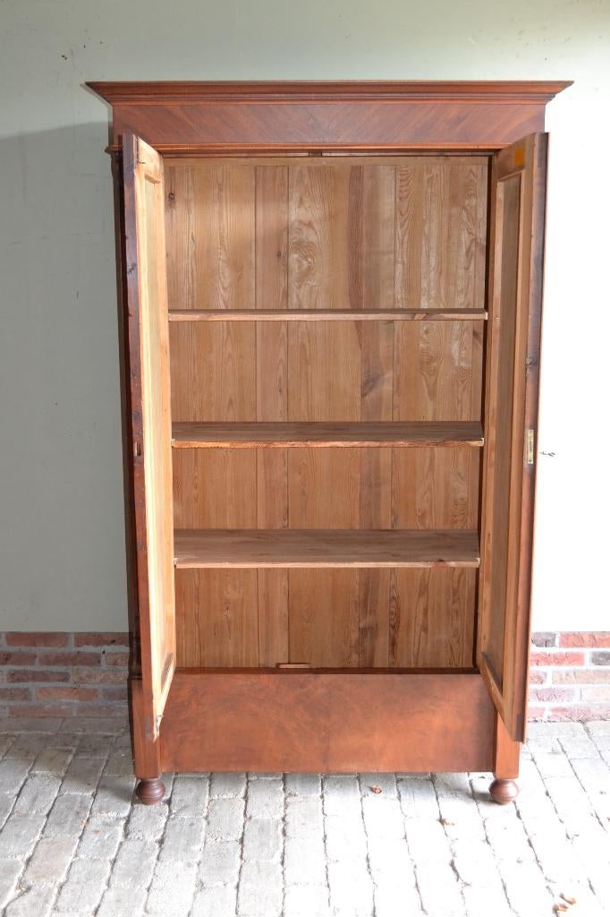 Prachtige strakke antieke mahonie houten kast., Verzenden