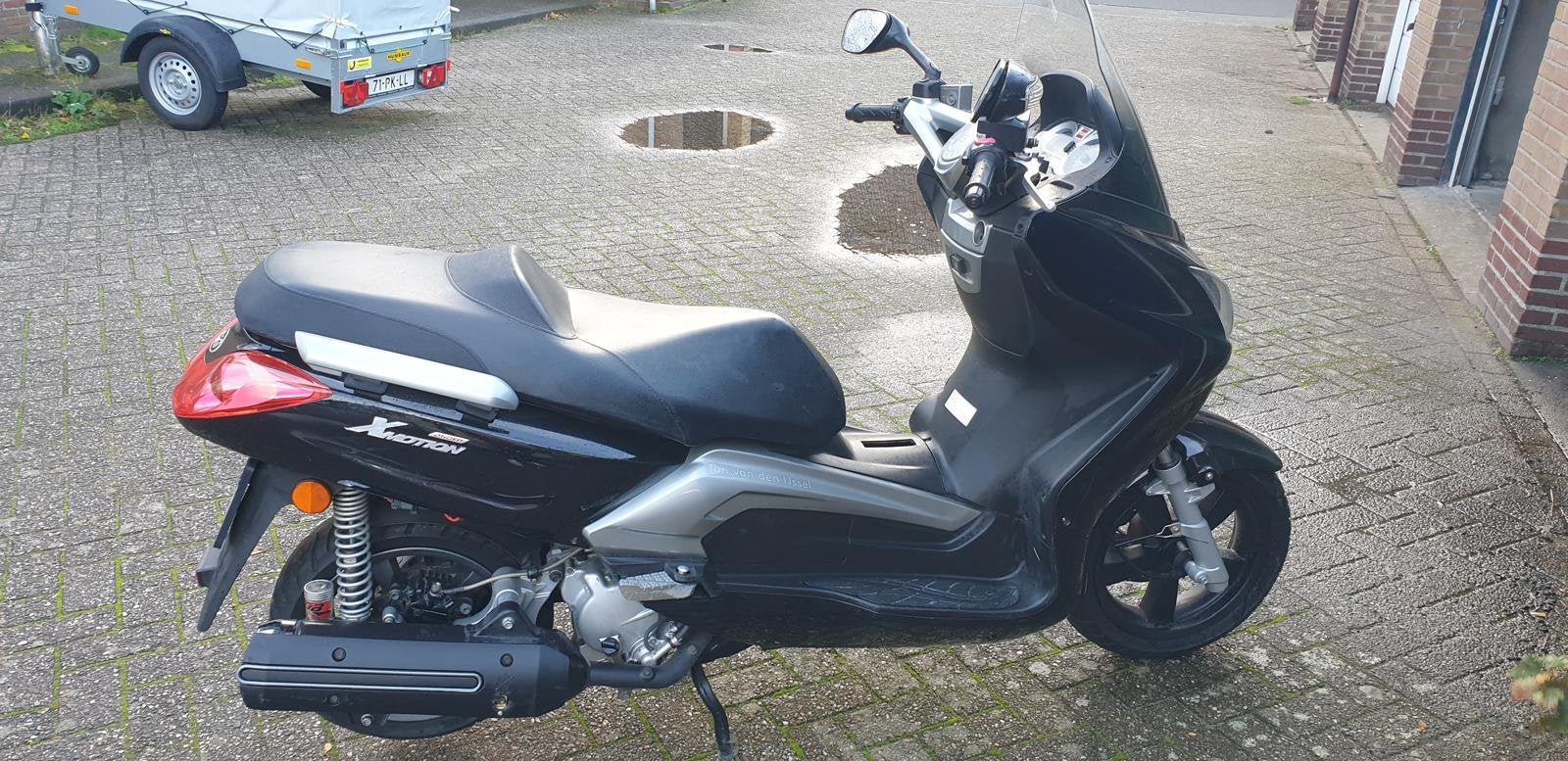 TBG X-Motion 300 motorscooter, Ophalen, 1 cilinder, 12 t/m 35 kW