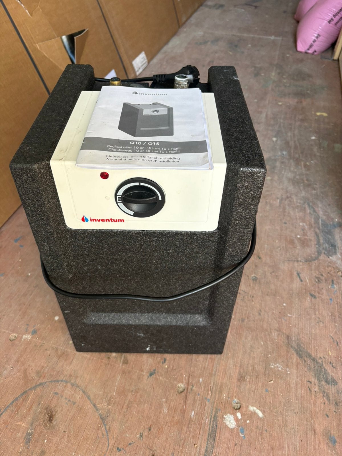 Inventum keukenboiler Q15 15liter, Doe-het-zelf en Verbouw, Geisers en Boilers, Minder dan 20 liter, Ophalen of Verzenden, Zo goed als nieuw