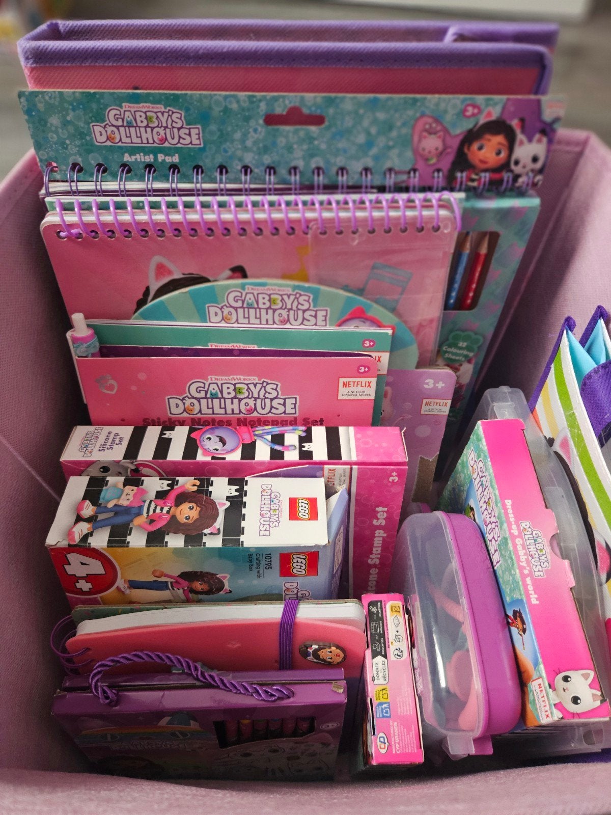 Groot gabbys poppenhuis pakket deel 1., Ophalen, Zo goed als nieuw, Poppenhuis