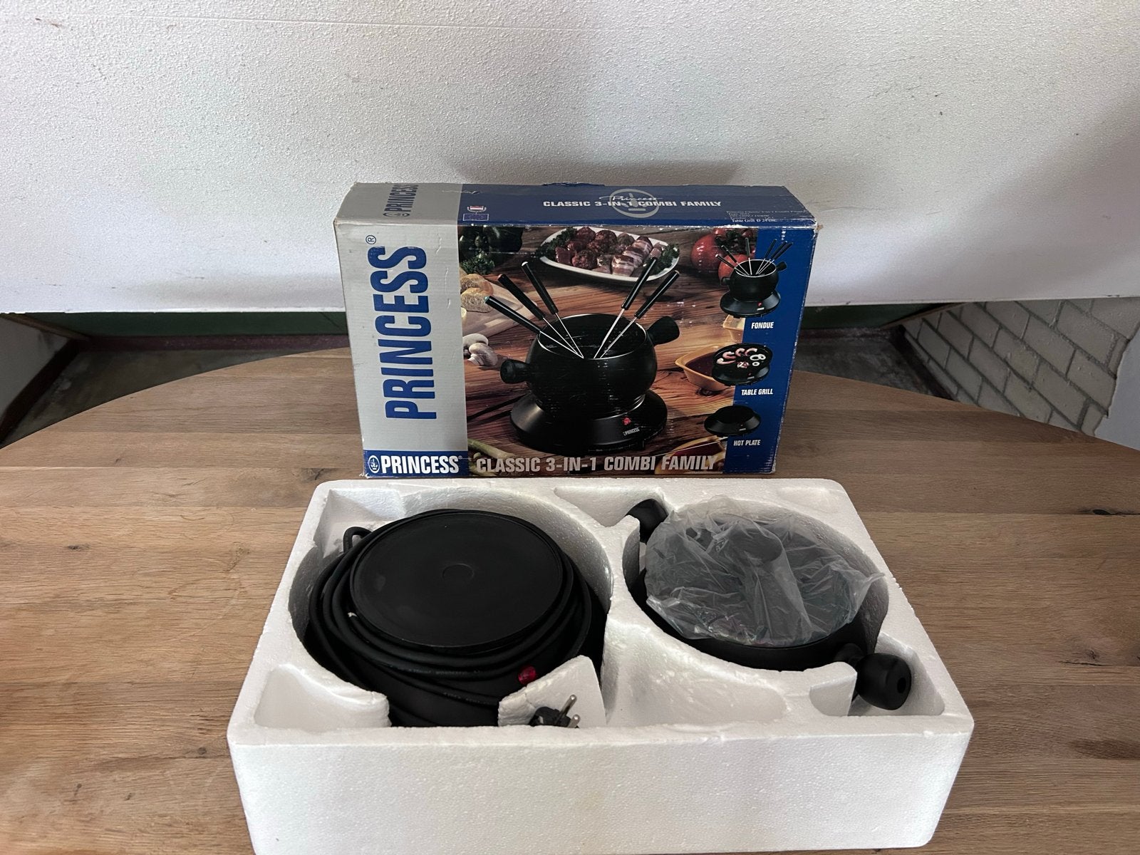 Princess 3-in-1 Fondue en Bakken - Mist stokjes, Witgoed en Apparatuur, Ophalen of Verzenden, Gebruikt, Elektrisch, Fondueset