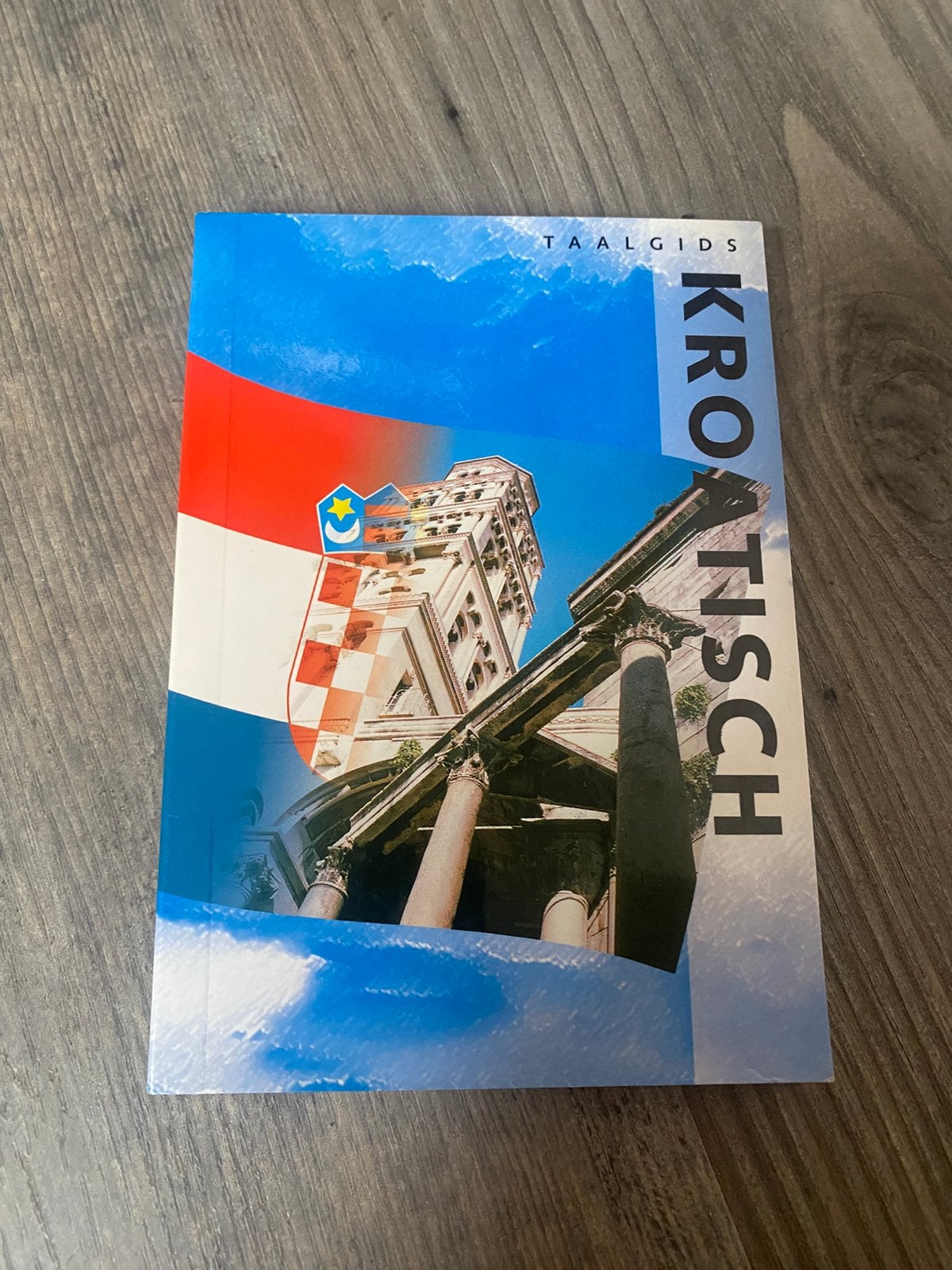 Taalgids Kroatisch, Ophalen of Verzenden, Zo goed als nieuw