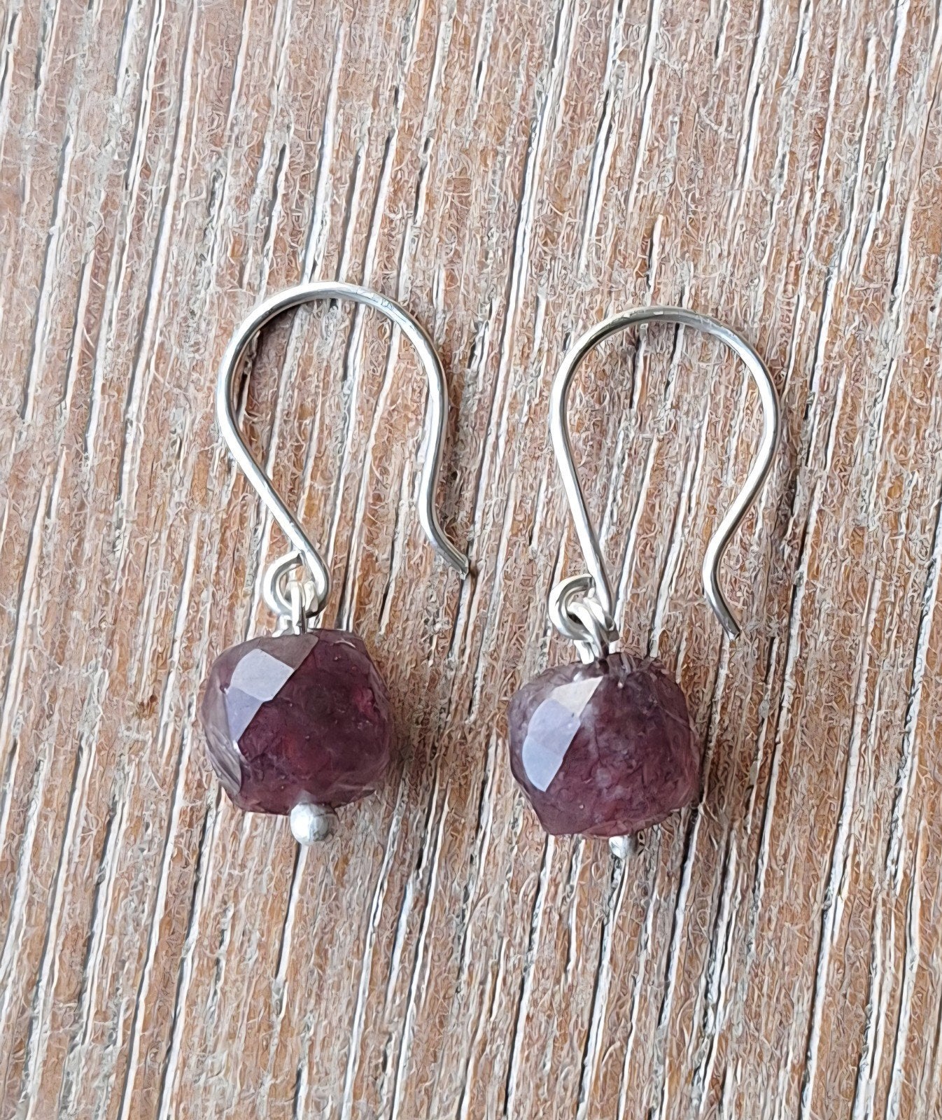 handgemaakte oorbellen echt zilver en granaat, Sieraden, Tassen en Uiterlijk, Hangers, Overige kleuren, Verzenden, Nieuw