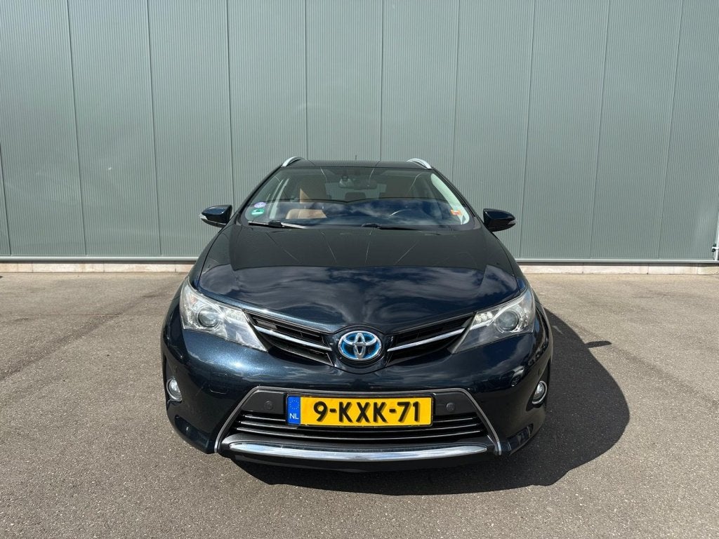 Toyota Auris Touring Sports 1.8 Hybr. Executive LEDER | TREK, Auto's, Toyota, Automaat, Euro 5, Origineel Nederlands, Nieuw