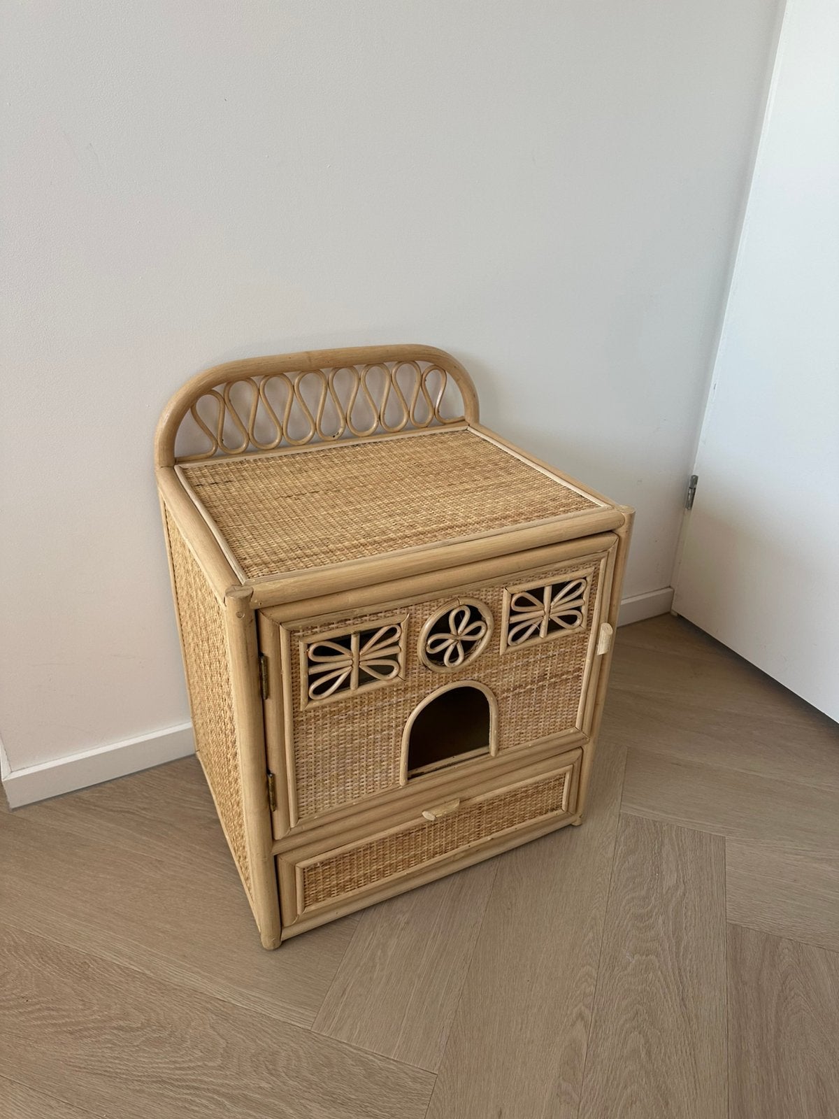 Rotan kast van Leo&Moon, Ophalen, 1 of 2 laden, 50 tot 100 cm, Zo goed als nieuw