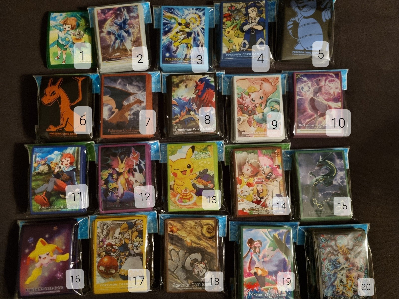 313 verschillende Japanse pokemon sleeves!, Verzenden, Nieuw, Sleeves of Kaarthoesjes