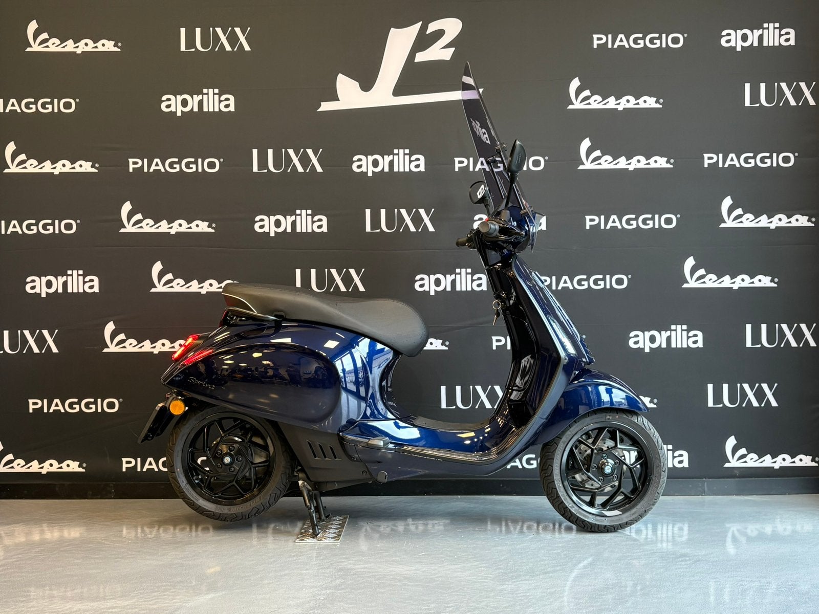 Vespa Elettrica | Midnight Blu | Brom | 2025 | 4368km | 1eig, Overige modellen, ., Maximaal 45 km/u, Elektrisch