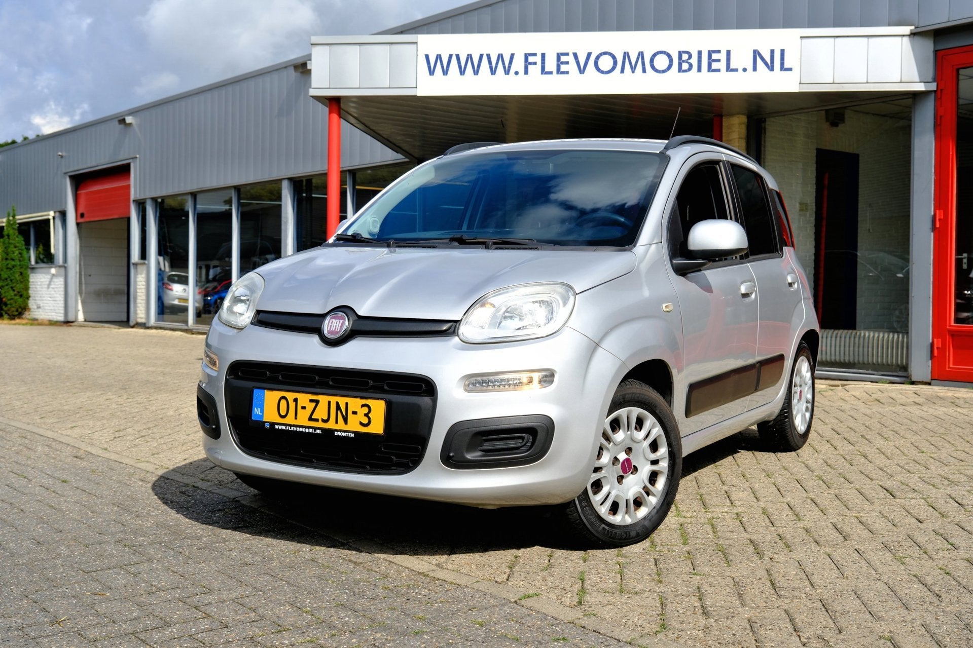 Fiat Panda 0.9 TwinAir Lounge 5-drs *67.120km!* Airco|Trekha, Auto's, Fiat, Voorwielaandrijving, Euro 5, Panda, Origineel Nederlands