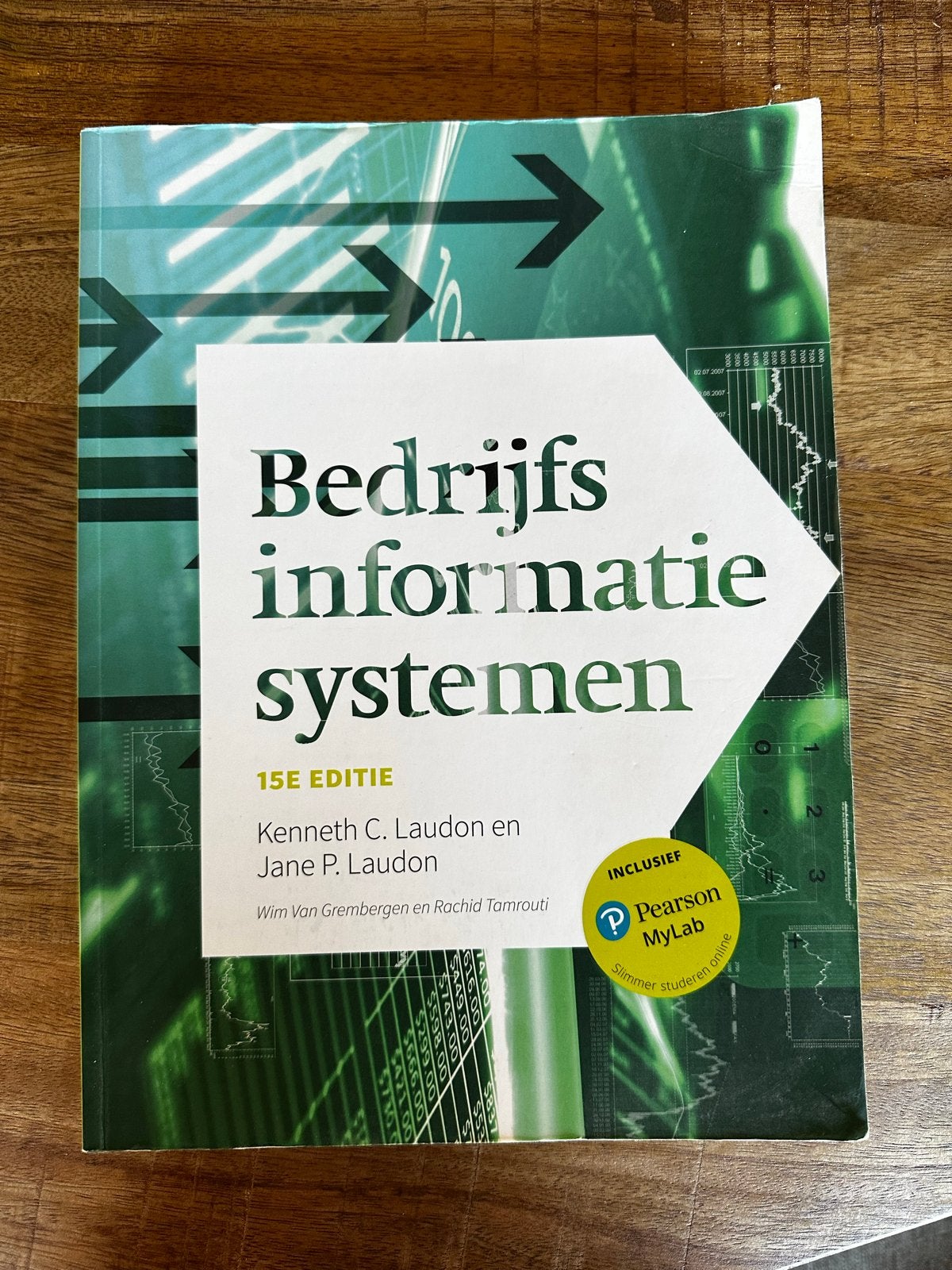 Bedrijfsinformatiesystemen - 15e editie - Laudon, Ophalen of Verzenden, Alpha, Zo goed als nieuw, LBO