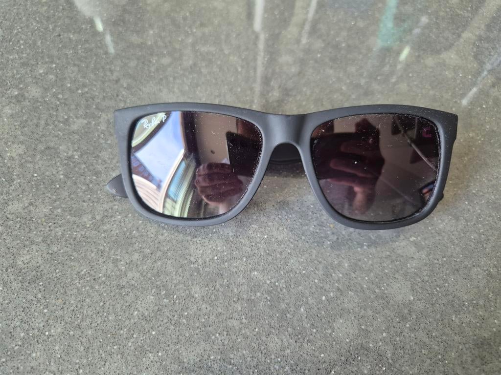 Rayban polaroid Justin RB4165 zonnebril, Ophalen of Verzenden, Zo goed als nieuw, Zwart, Ray-Ban