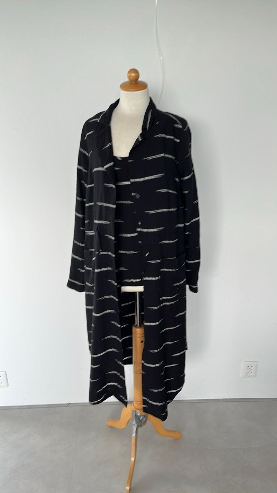 Elsewhere Zwart Gestreepte lange blouse en Top Set Maat M, Maat 38/40 (M), Zwart, Ophalen of Verzenden, Gedragen