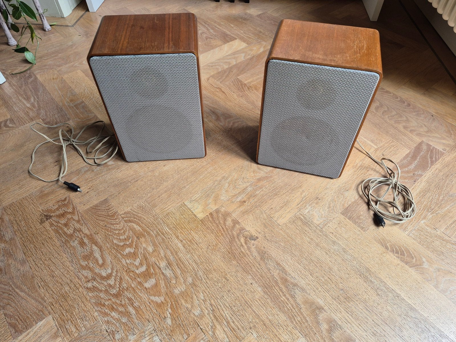 ITT SPEAKERS  BOXEN 2 weg systeem, Audio, Tv en Foto, Luidsprekers, Gebruikt, Minder dan 60 watt, Front, Rear of Stereo speakers