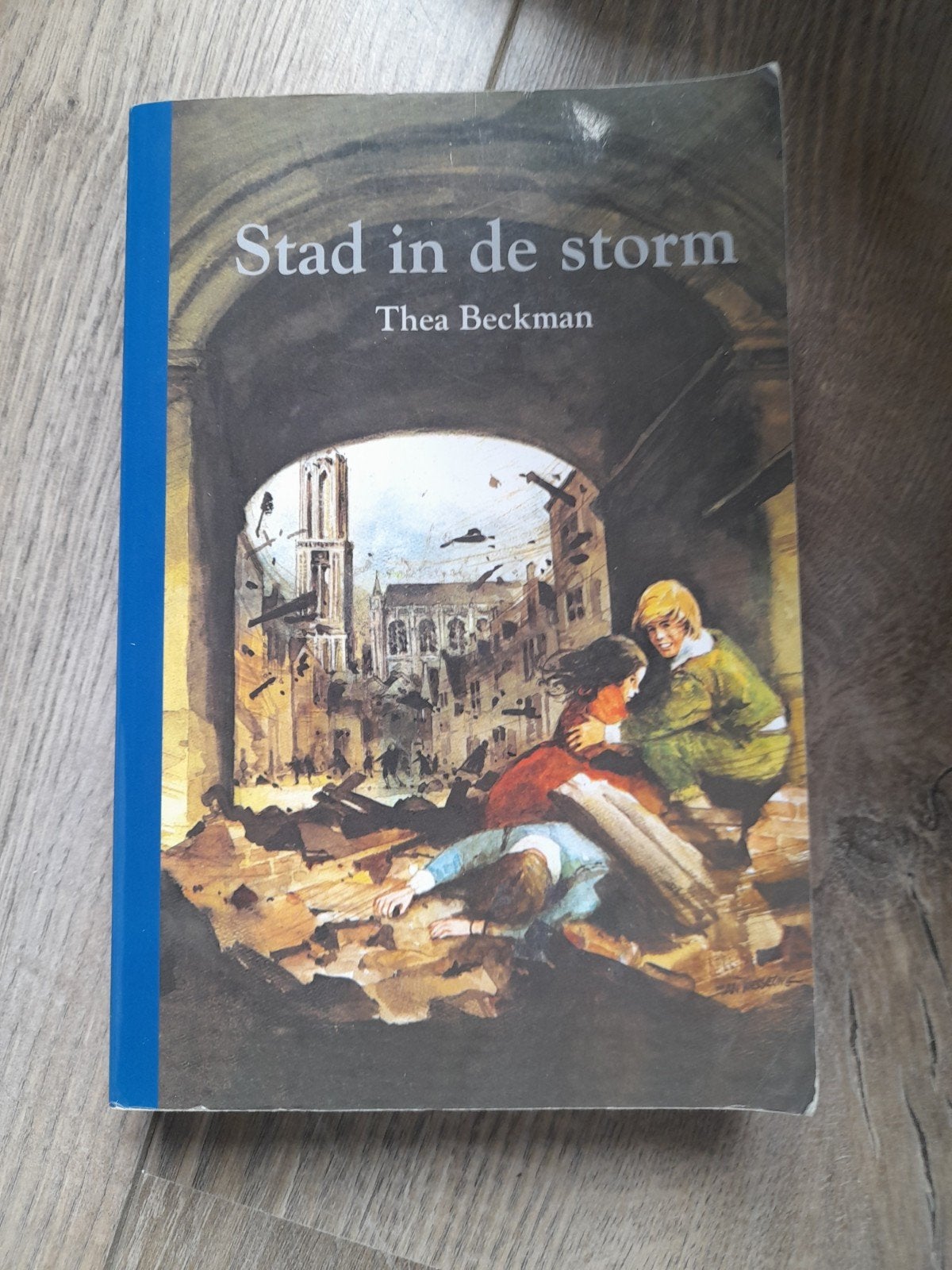 Stad in de Storm - Thea Beckman, Boeken, Ophalen of Verzenden, Zo goed als nieuw