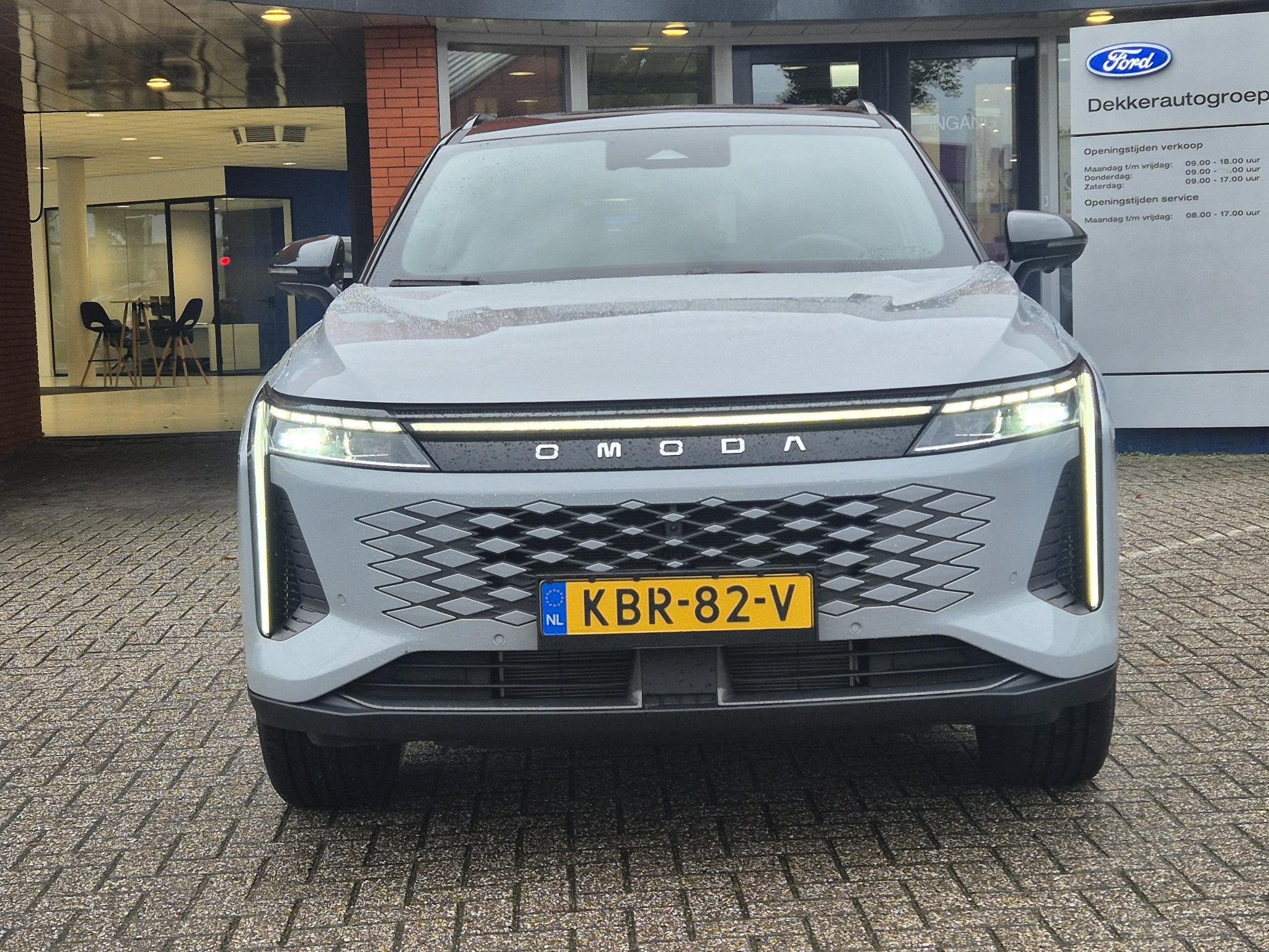 Omoda 9 PHEV Premium Panoramadak - 1100KM Bereik Black Editi, Auto's, Automaat, Verwarmde buitenspiegels, Euro 6, 4 cilinders
