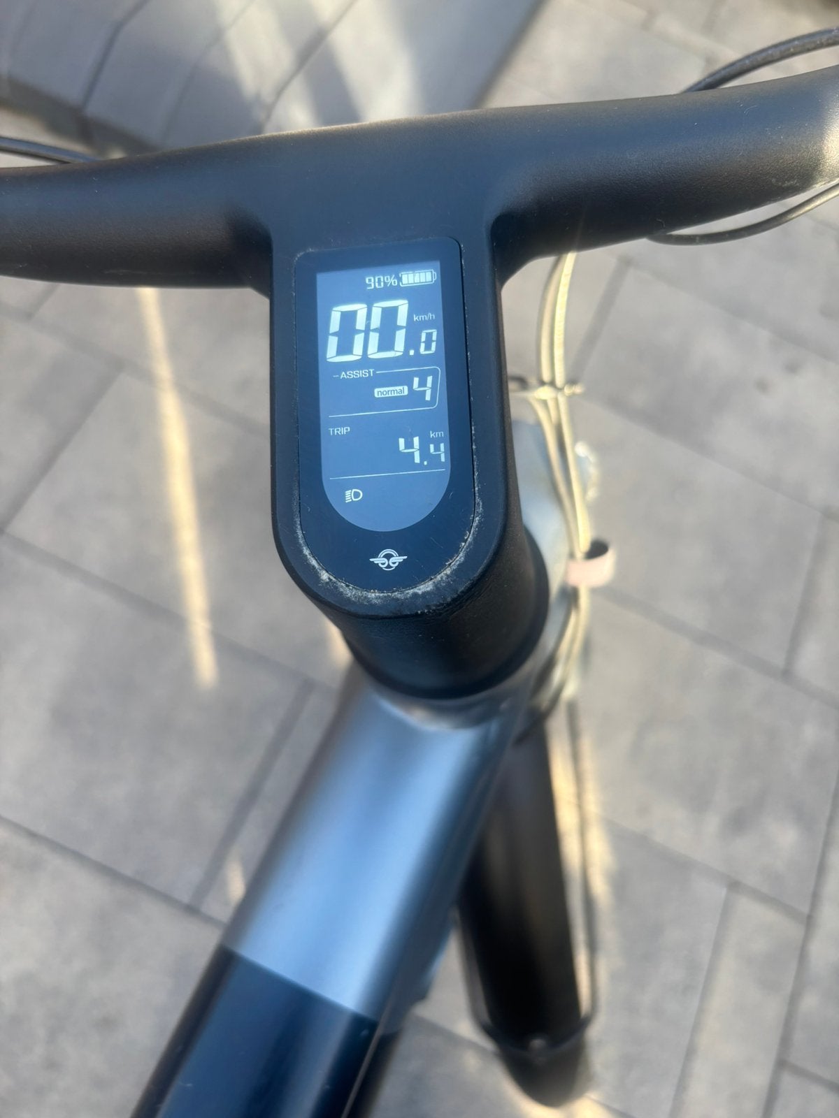Elektrische heren mountenbike, mat grijs, Fietsen en Brommers, Elektrische fietsen, Ophalen, Zo goed als nieuw, Overige merken