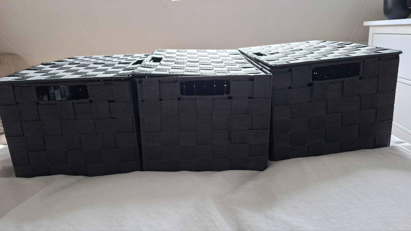 3 grijze vlechtwerk opbergdozen met deksel, Huis en Inrichting, Woonaccessoires | Kisten, Ophalen, Minder dan 50 cm, Minder dan 50 cm