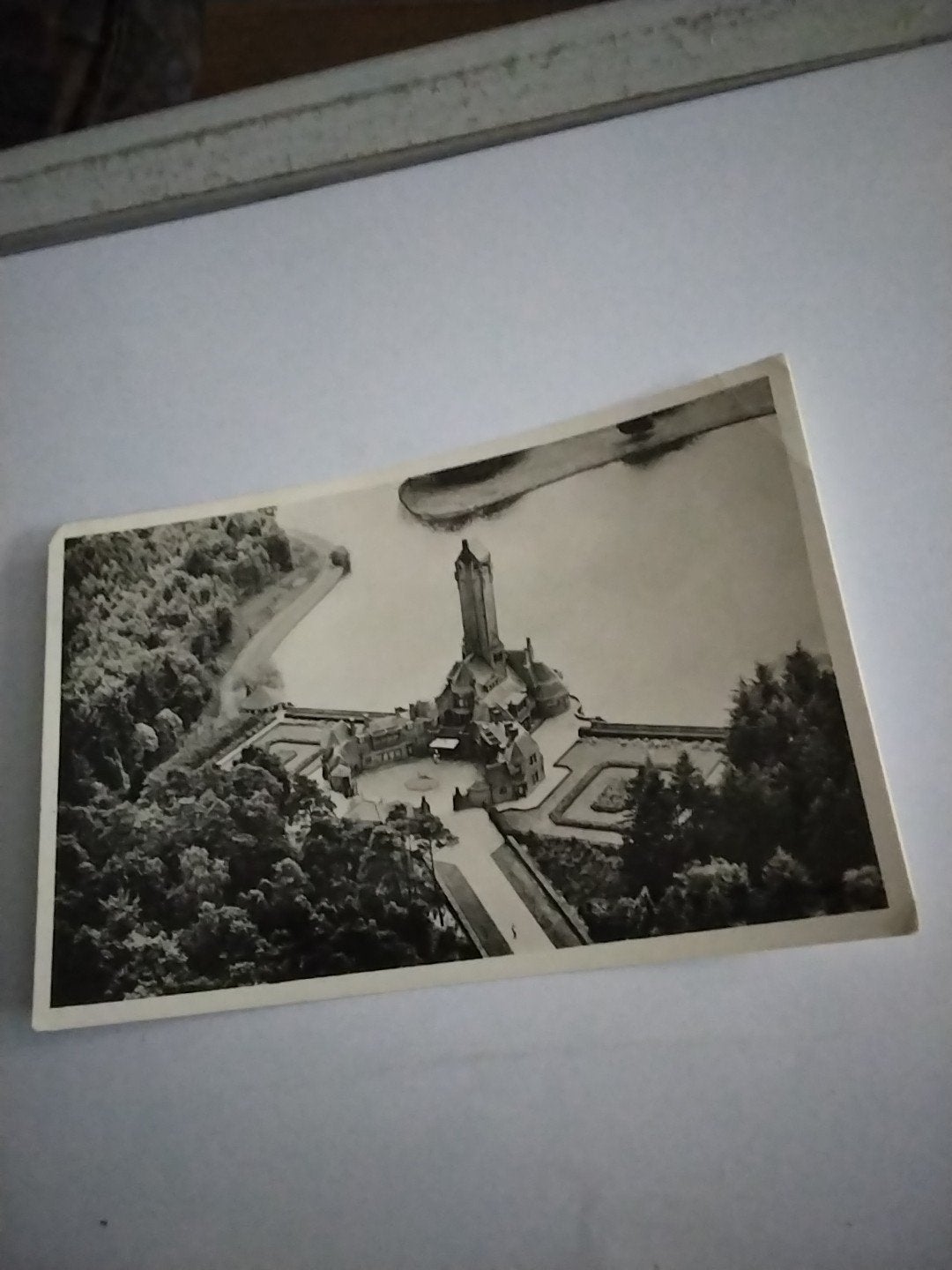 Oude ansichtkaart Kasteel St. Hubertus, Hoge Veluwe (1956), Ophalen of Verzenden, 1940 tot 1960, Gelderland